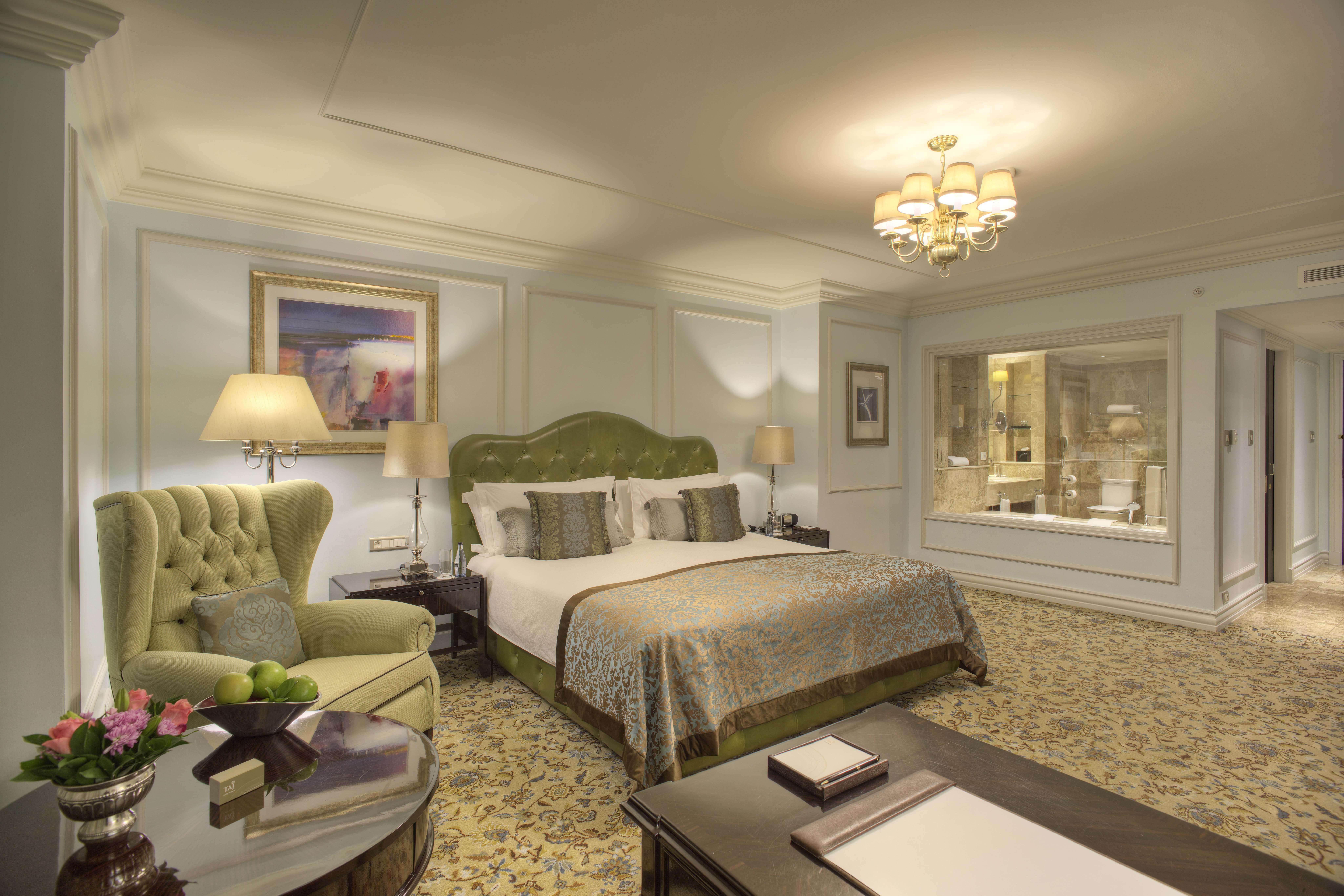 Taj Cape Town Hotel Bagian luar foto A suite at the hotel